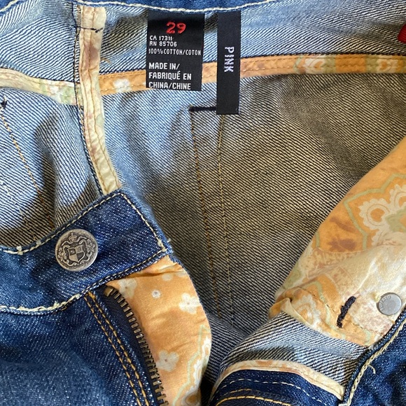 Buffalo Vintage Never Used Detailed Design Sexy Fit Pink Floral Inside Jeans - Picture 12 of 16